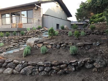 Landscaping With Retaining Wall