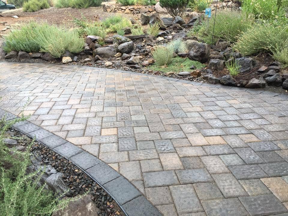 landscaping paver patio in southern oregon